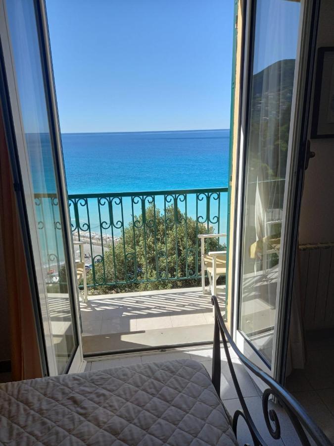 Leopold Hotel 3*