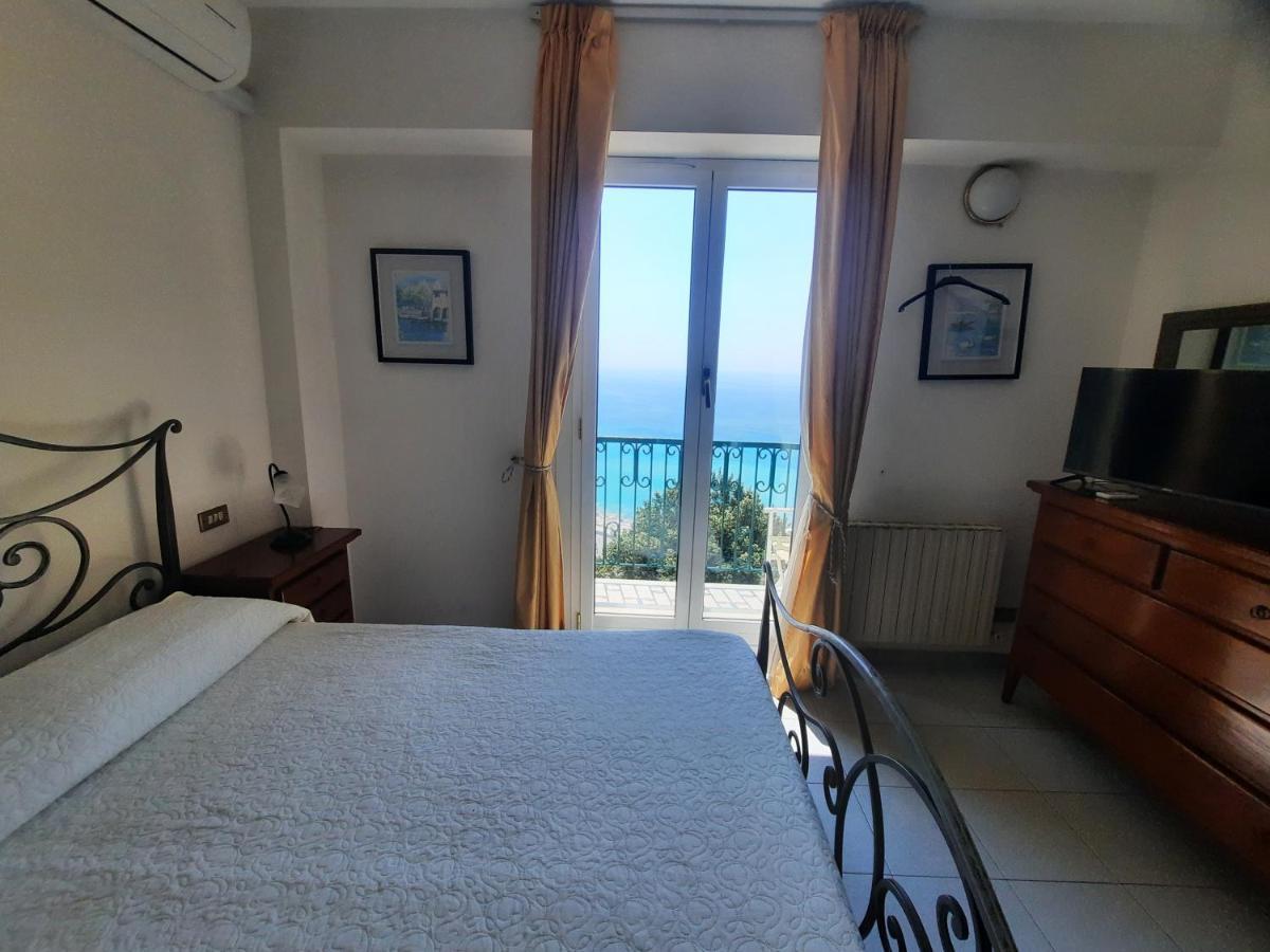 Leopold 3* Moneglia