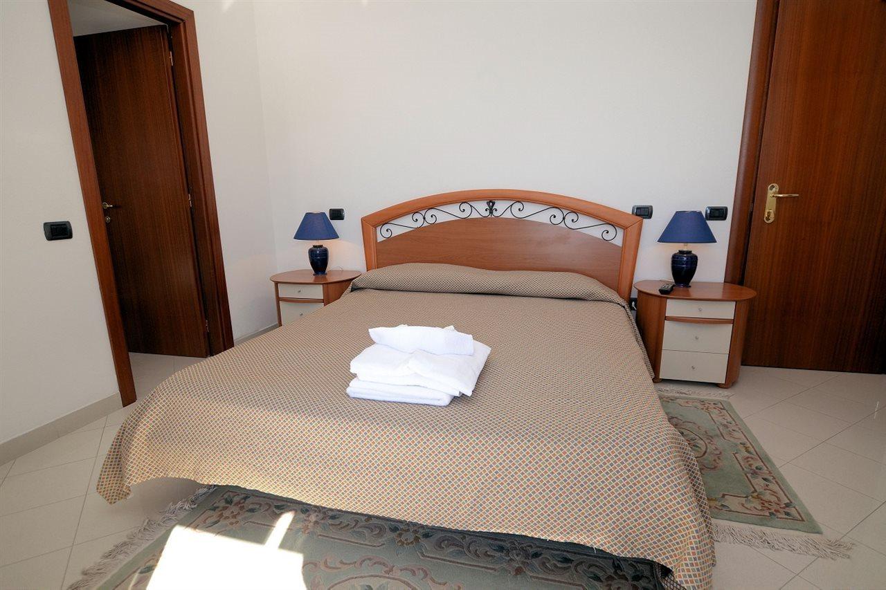 Leopold Hotel